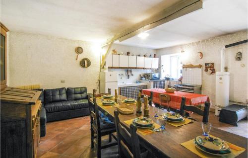 Codivilla House | 4 Bedroom Beautiful Home In Codivara