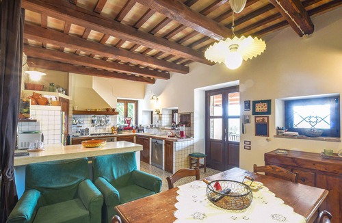 Corridonia House | 5 bedroom accommodation in Corridonia