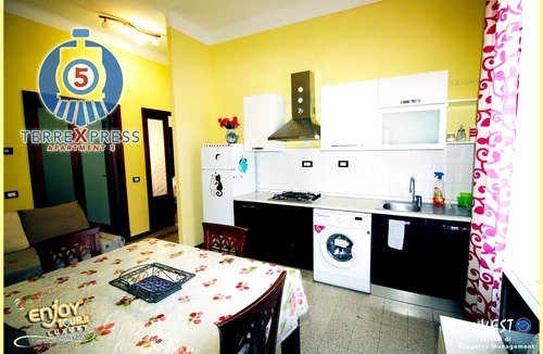 La Spezia Apartment | 5 Terre Express 3 - Near the Railway station