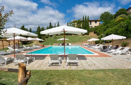 Dicomano Other | 60 m² Accommodation ∙ 1 bedroom ∙ 4 guests