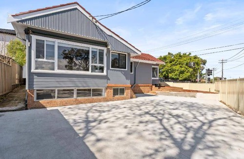 Bankstown Hotel | 80 m² Hotel ∙ 2 bedrooms ∙ 6 guests