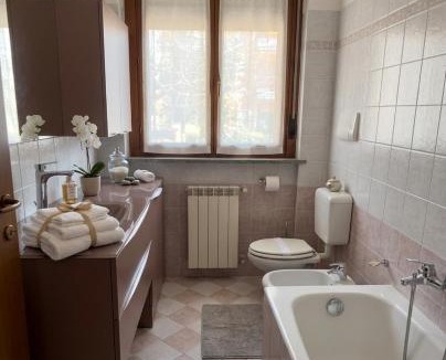 Trezzo sull'Adda Apartment | a casa di BIRI