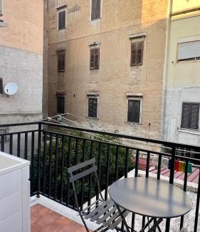 Corso dei Mille - Sant'Erasmo Apartment | A Casuzza