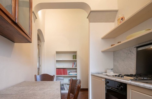 Santa Maria Novella Apartment | A real florentine home by Mmega