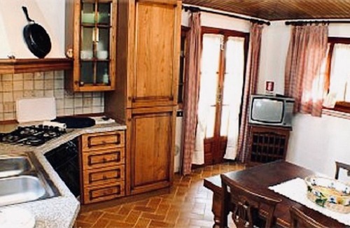 Cenaia Apartment | A TULIP. for a Tuscan landscape.