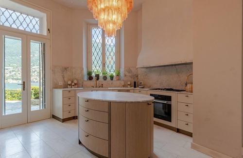 Torno Villa | A waterfront masterpiece with pool, dock and historic charm! - Villa Polli