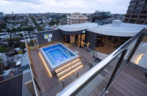 Darlinghurst Apartment | Accommodation Sydney | Hyde Park One-Bedroom Apartment with Balcony