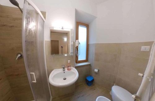 Preci Hotel | AFFITTACAMERE RISTORANTE GUAITA SANT'EUTIZIO