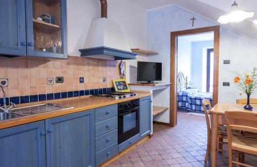 Castelbellino House | Agriturismo La Vecchia Fonte