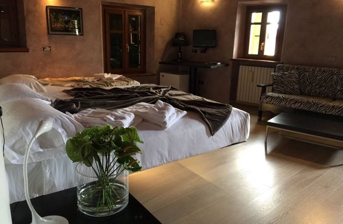 Valeggio sul Mincio Hotel | Albergo Al Cacciatore Tortellinando