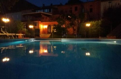 Piobbico Hotel | Albergo Montenerone