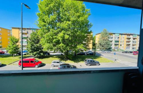 Lorenteggio Apartment | Aldoka