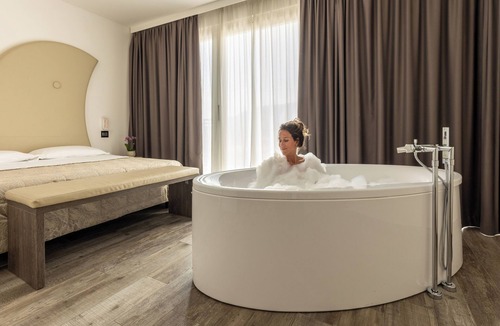 Garda Hotel | Amaris