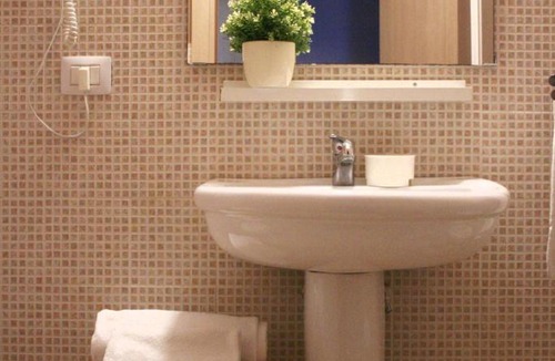 Ancona Hotel | Ankon Hotel