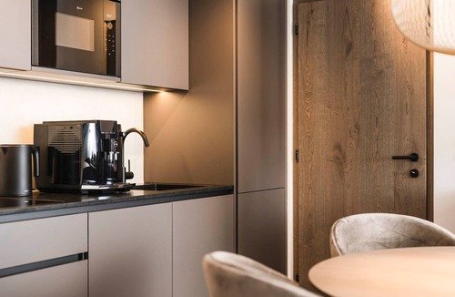 San Leonardo in Passiria Apartment | Apartment 'Les Ovis Jura 1 – New Opening May 2026 with Private Jacuzzi