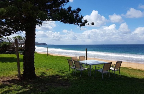 Narrabeen Apartment | Apartment 1 - The Coachhouse