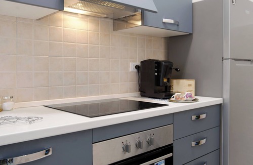 Vercelli Apartment | Apartment 'Alesa' with Balcony, Wi-Fi and Air Conditioning