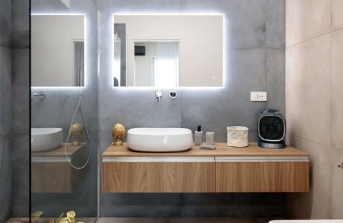 Syracuse Apartment | Apartment 'Aphrodite' with Shared Pool, Wi-Fi and Air Conditioning