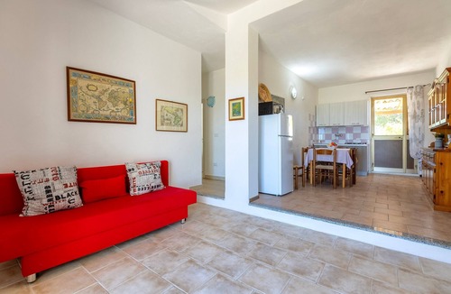 Valledoria Apartment | Apartment 'Con Terrazza' with Sea View, Wi-Fi and Air Conditioning