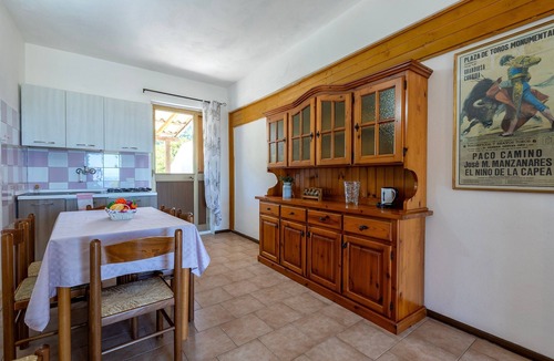 Valledoria Apartment | Apartment 'Con Terrazza' with Sea View, Wi-Fi and Air Conditioning