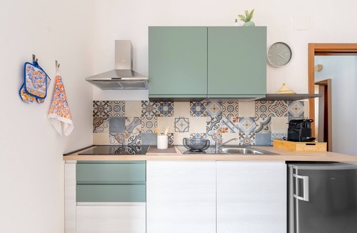 Martano Apartment | Apartment 'Corte Curatolo - Mana' with Shared Terrace, Wi-Fi and Air Conditioning