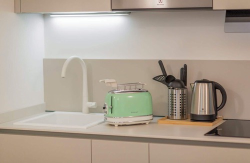 Como City Centre Apartment | Apartment in Como with 1 bedrooms sleeps 2