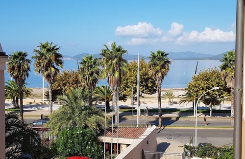Pivarada Apartment | Apartment in Lido beachfront center with sea view terrace and Wi-Fi