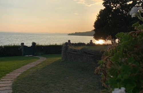 Garda Apartment | Apartment 'Matilde' with Lake View, Wi-Fi and Air Conditioning