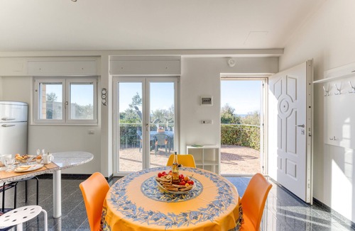 Fontanelle Apartment | Apartment 'Residence Margherita - Lavanda' with Sea View, Wi-Fi and Air Conditioning