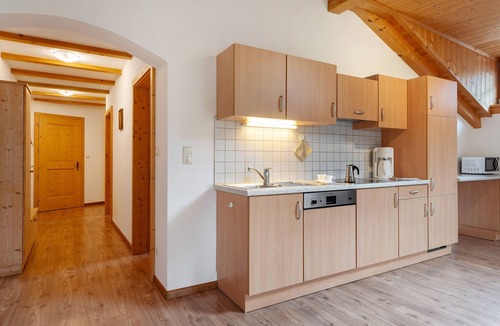 Castelrotto Apartment | Apartment 'Schgagul Puflatsch' with Mountain View, Shared Garden and Wi-Fi