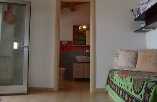 Punta Secca Condo | Apartment with terrace less than 100 from the sea.