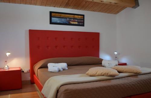Punta Secca Condo | Apartment with terrace less than 100 from the sea.