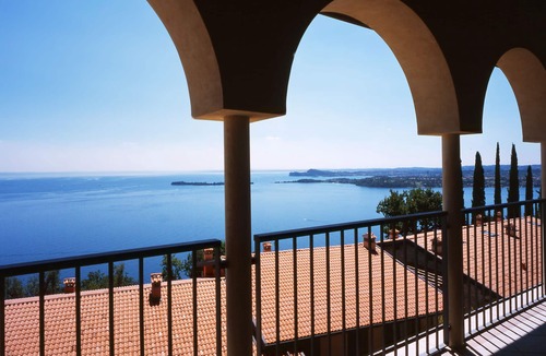 Gardone Riviera Apartment | Appartamenti Borgo