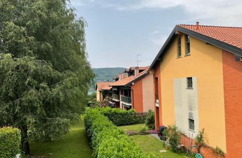 Corgeno Apartment | Appartamento al lago