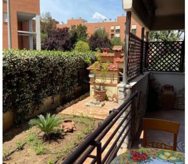Rome Province Apartment | Appartamento grande e luminoso