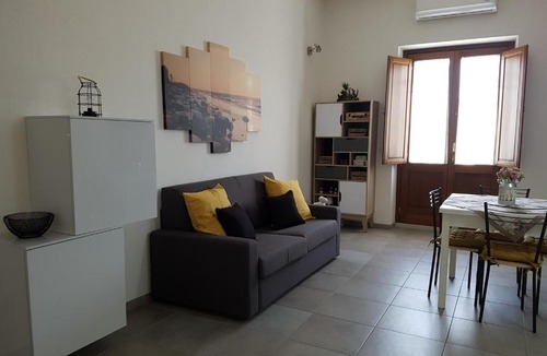 Cabras Apartment | Appartamento Le Terrazze dei Giganti
