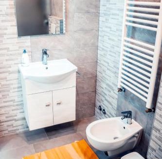 Ancona Apartment | APPARTAMENTO TORRESI 2