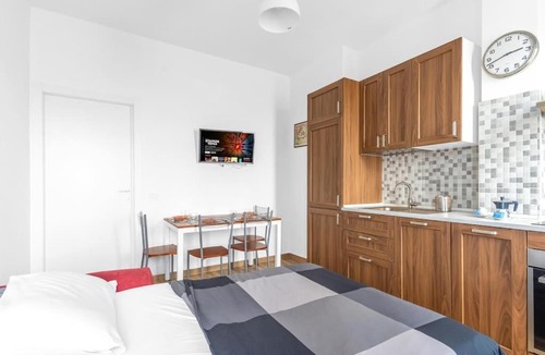 Barona Apartment | Appartamento x4-self check-in-M2 Famagosta-AC