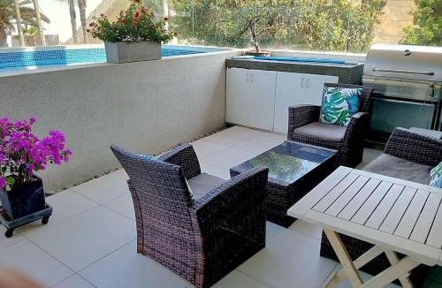 Santa Maria del Mar Apartment | Aqua y Sol Private Pool Parking Air Conditioning
