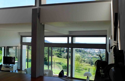 Centre Ville-Gare Villa | Architectural villa with panoramic sea view at Nice in the French Riviera