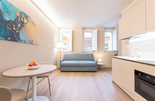 Tre Torri Apartment | Arco della Pace Sweet Home C by Halldis