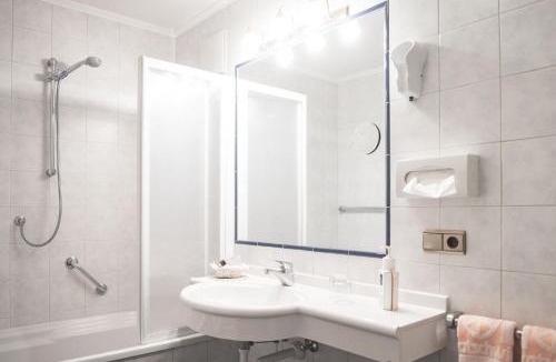 Valle San Silvestro Hotel | Arthotel Gratschwirt