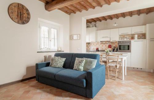 Vicopelago House | At Chica's House - Lucca