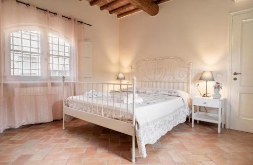 Vicopelago House | At Chica's House - Lucca