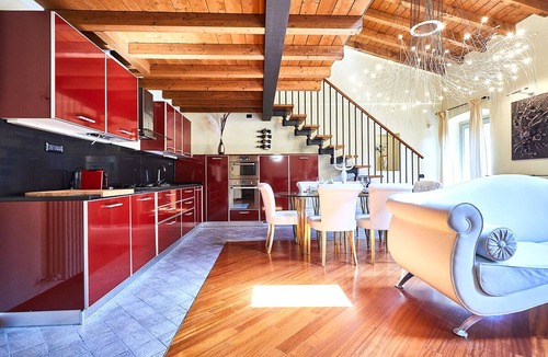 Borgo San Leonardo Apartment | Atlas Apartments