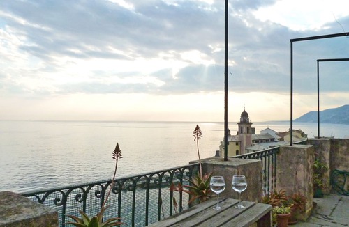 Pontedecimo Apartment | Attic with panoramic terrace with sea View