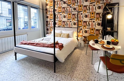 Milan Apartment | Auguste Studio Metro M1 Rembrandt 45