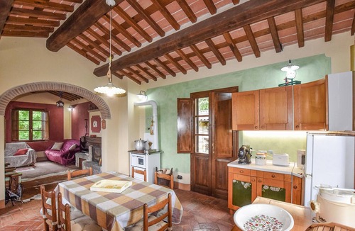 Barga House | Awesome home in Barga