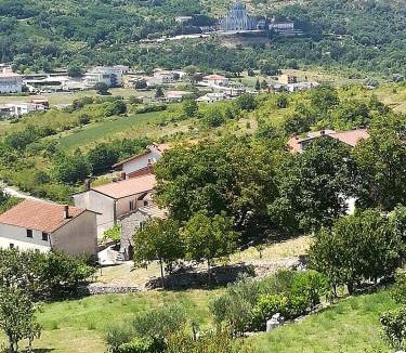 Castelpetroso Apartment | B&B Guado di Pio-appartamento panoramico