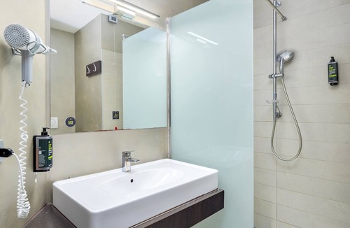 Monza Hotel | B&B Hotel Milano - Monza